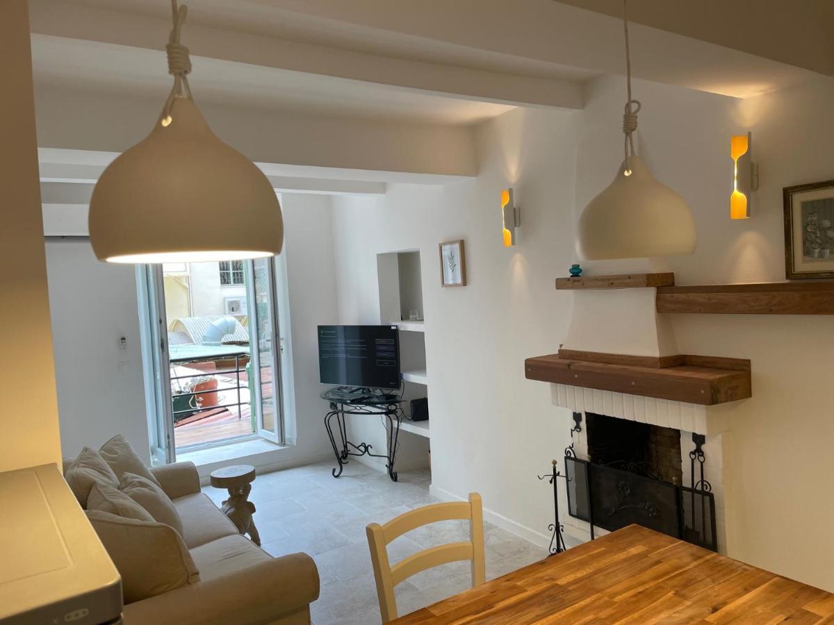 Summerhouse 2 Bed Quiet Old Nice Balcony100M Beach Exteriör bild